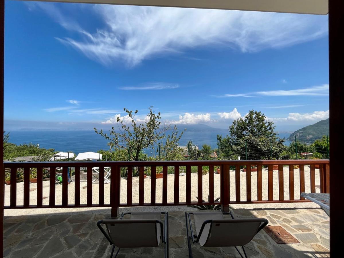 维克艾库塞La Badia Montechiaro - Breathtaking View Of Sorrento Coast别墅 外观 照片